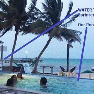 Beach Club Budget Rooms At Popeyes Caye Caulker